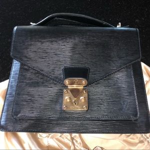 Louis Vuitton Serviette Claid